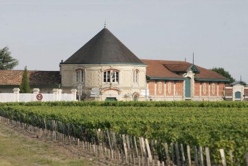 開一家紅酒店大概要多少錢？