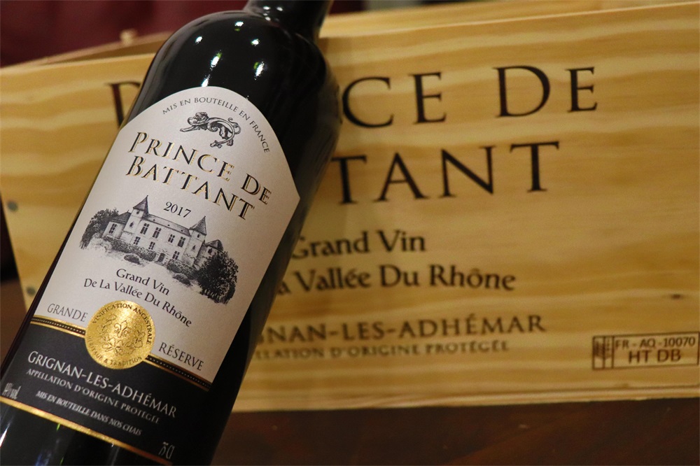 開家紅酒代理好色先生黄色APP店的利潤如何