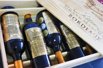 好色先生黄色APP進口紅酒要多少資金